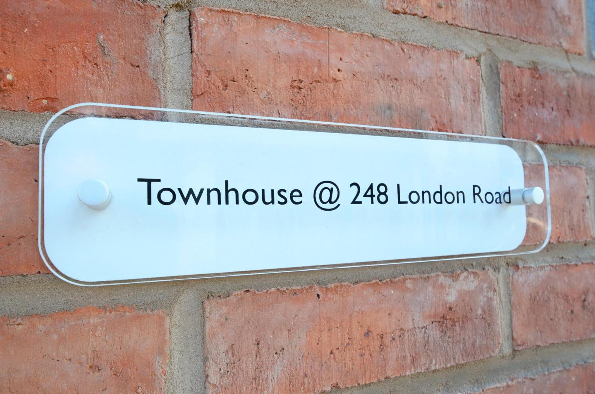 Townhouse Plus @ London Road Stoke Exteriér fotografie