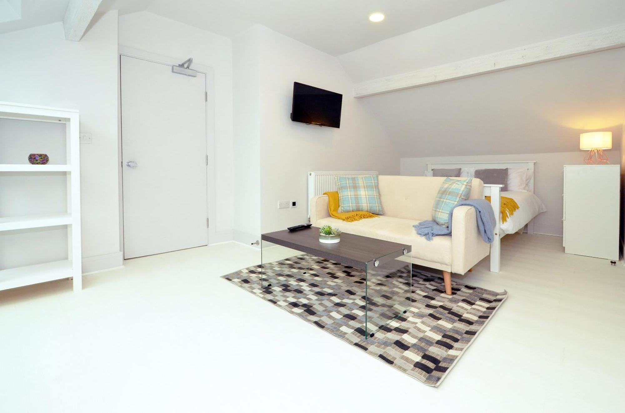 Townhouse Plus @ London Road Stoke Exteriér fotografie
